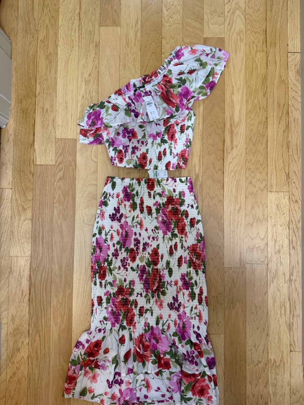 Abercrombie & Fitch White Floral One-Shoulder Crop Top & Skirt Set